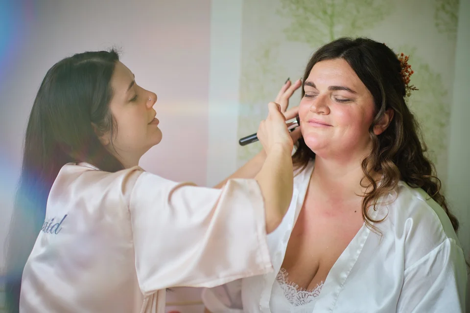 Makeup preparations before the wedding